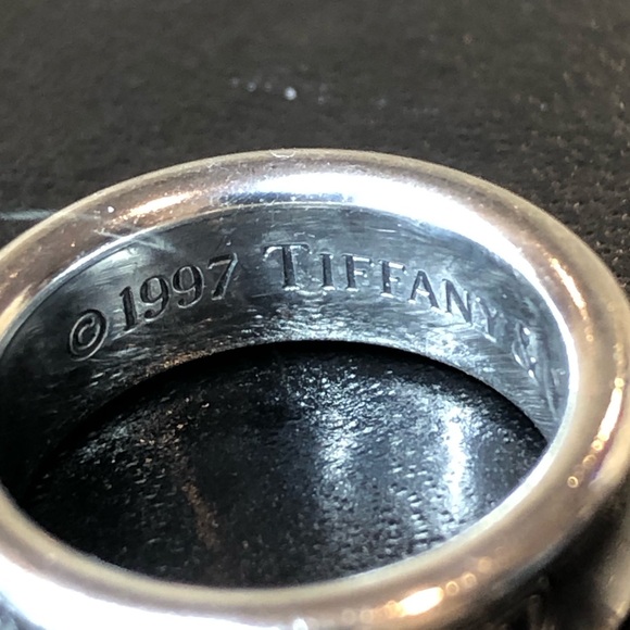 TIFFANY Sterling Silver Fluted Engraved Ring From 1997 Sz 5-1/2 - Picture 9 of 17